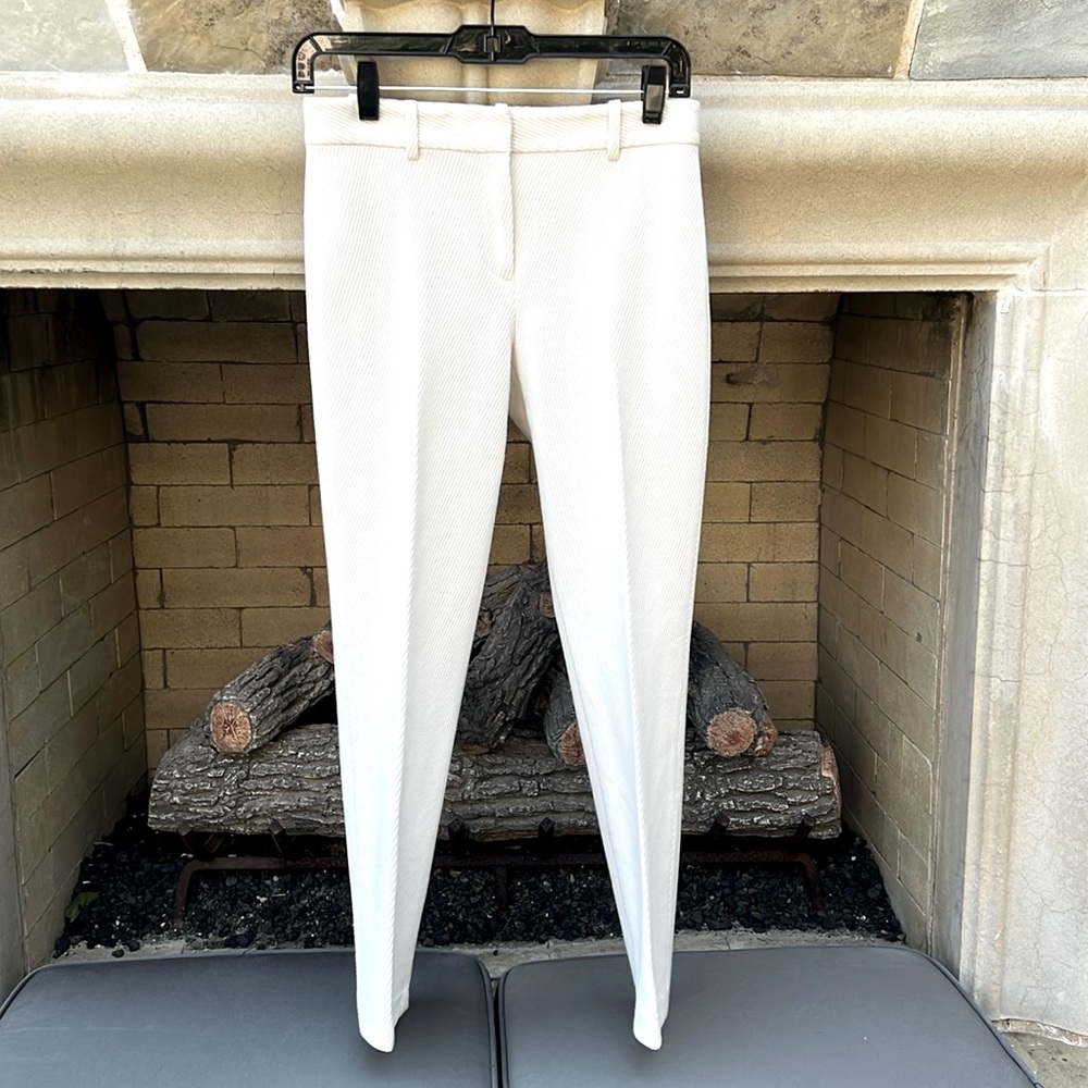 Theory Slim Stretch Ribbed Trousers. 100% Plyester. SZ 0. Ivory.